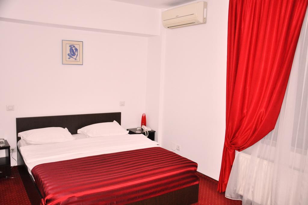 Hotel Thomas Bucarest Chambre photo