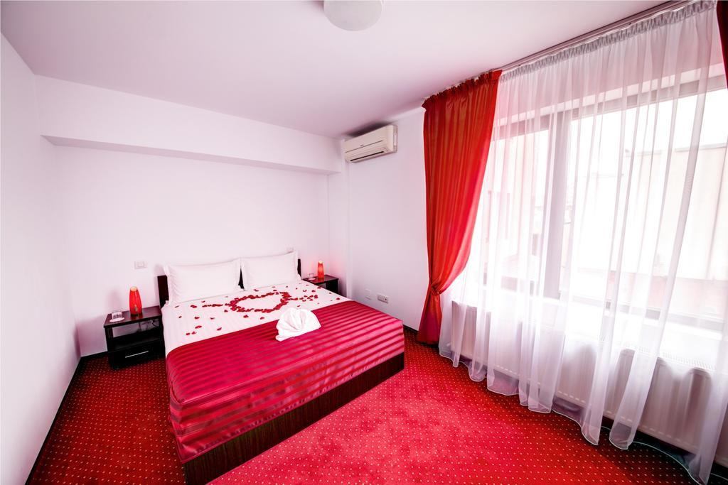 Hotel Thomas Bucarest Extérieur photo