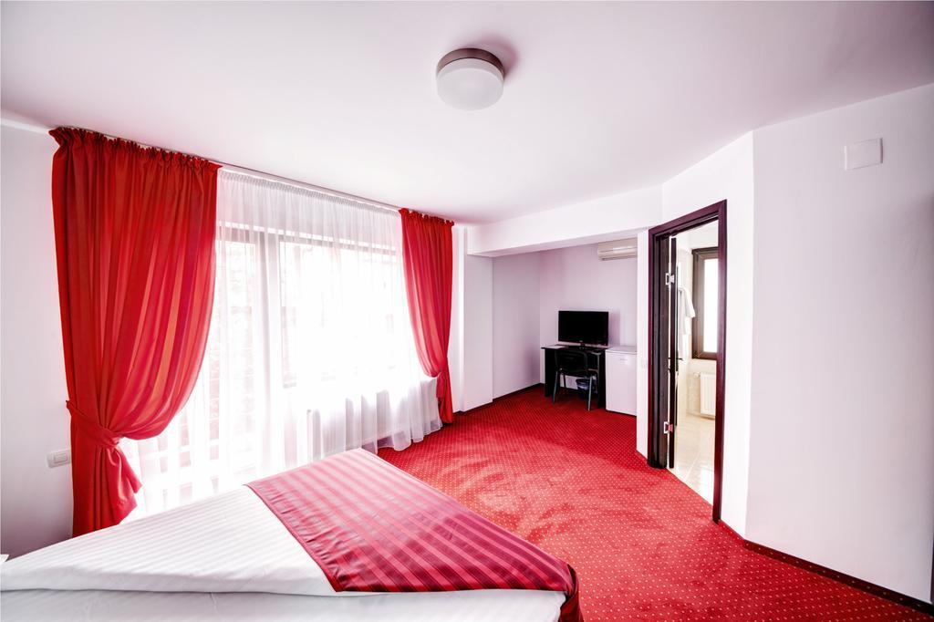 Hotel Thomas Bucarest Extérieur photo