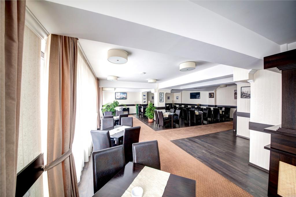 Hotel Thomas Bucarest Extérieur photo